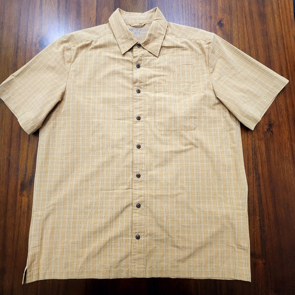 5.11 Tactical Series Shirt Sz Medium Tan Plaid Snap Up Covert Conceal Carry CCW - Picture 2 of 8